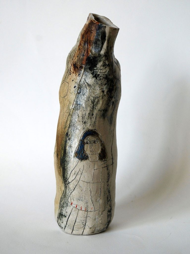 Lady Vase side 001
